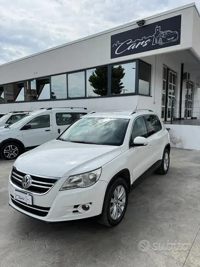 Usata VW Tiguan Sportline 140 CV (102 kW) 2011 Bianco SUV