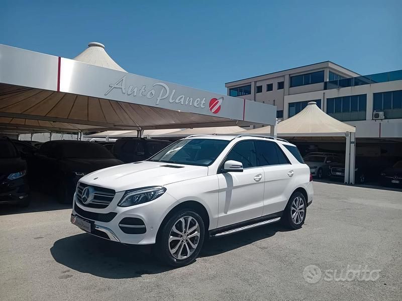 Usata Mercedes E250 204 CV (150 kW) 2017 Bianco Station wagon