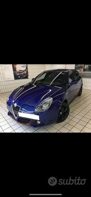 Usata Alfa Romeo Giulietta 120 CV (88 kW) 2018 Blu Utilitaria