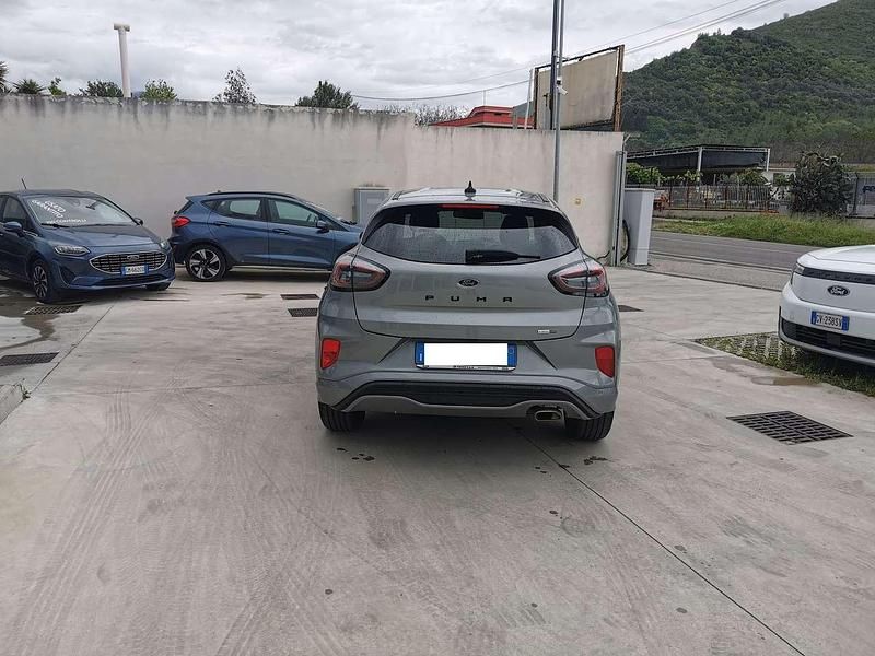 Usata Ford Puma ST-Line 125 CV (91 kW) 2022 Solar silver SUV