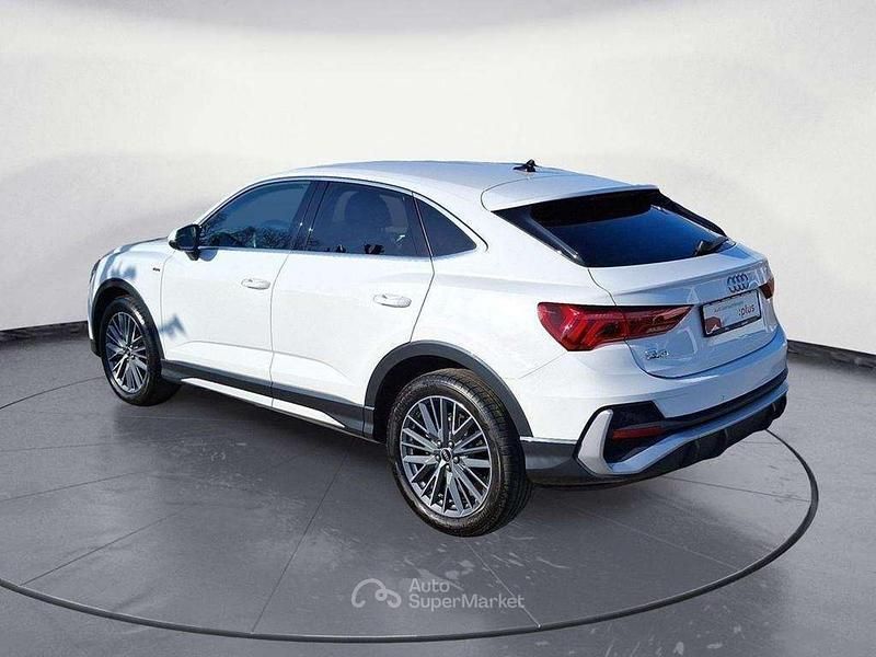 Usata Audi Q3 Sportback S-Line 150 CV (110 kW) 2021 Bianco SUV