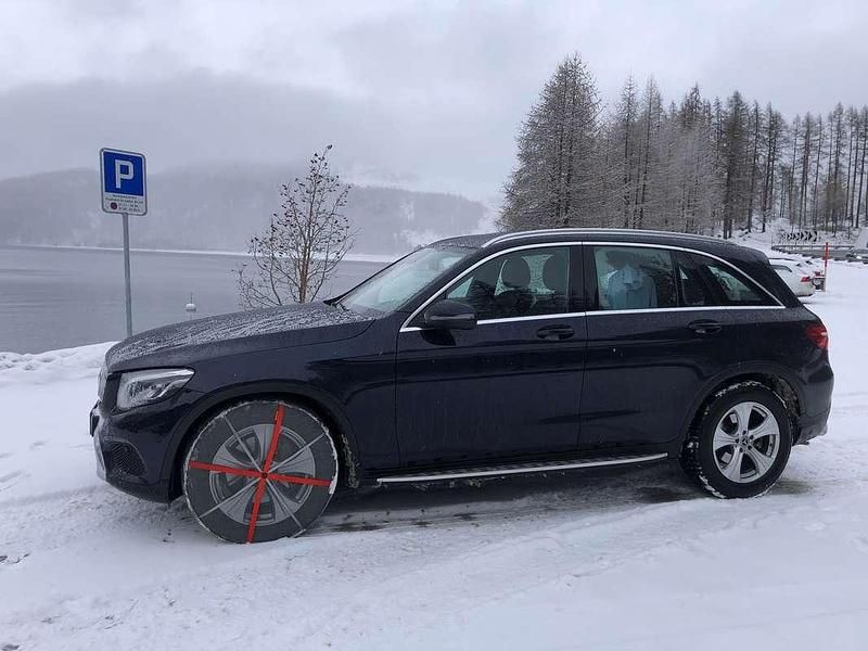 Usata Mercedes GLC220 Exclusive 170 CV (125 kW) 2017 Blu/azzurro SUV