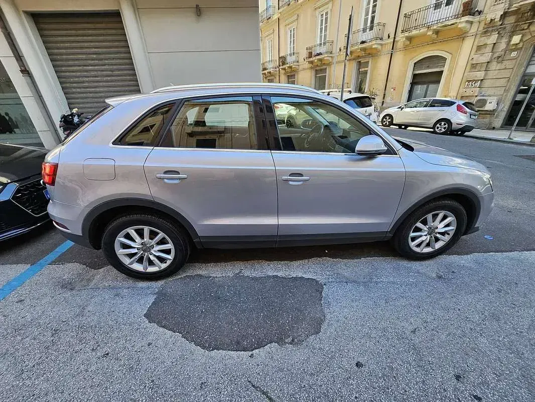 Usata Audi Q3 Business 120 CV (88 kW) 2016 Grigio SUV