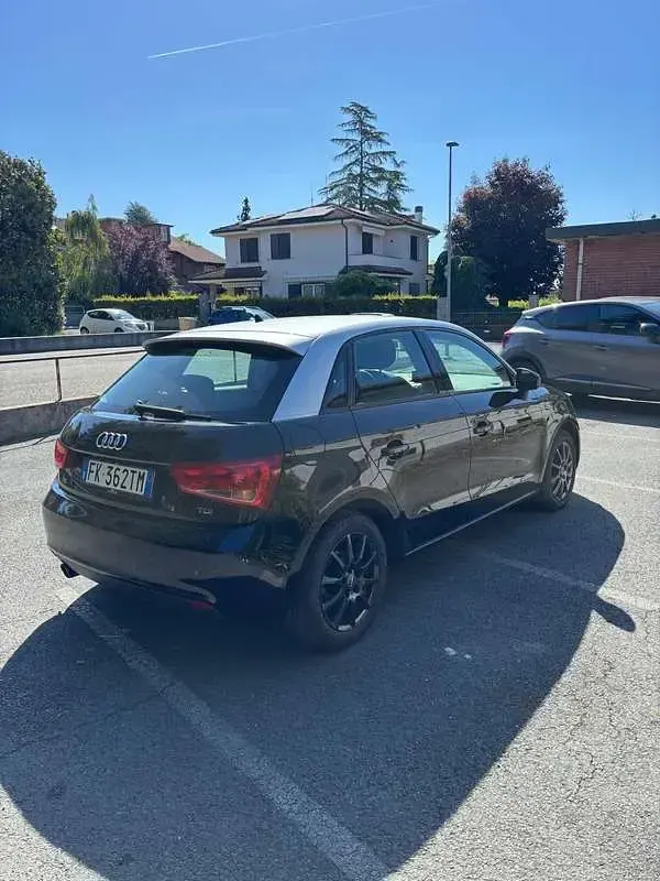Usata Audi A1 Sportback Ambition 90 CV (66 kW) 2013 Utilitaria