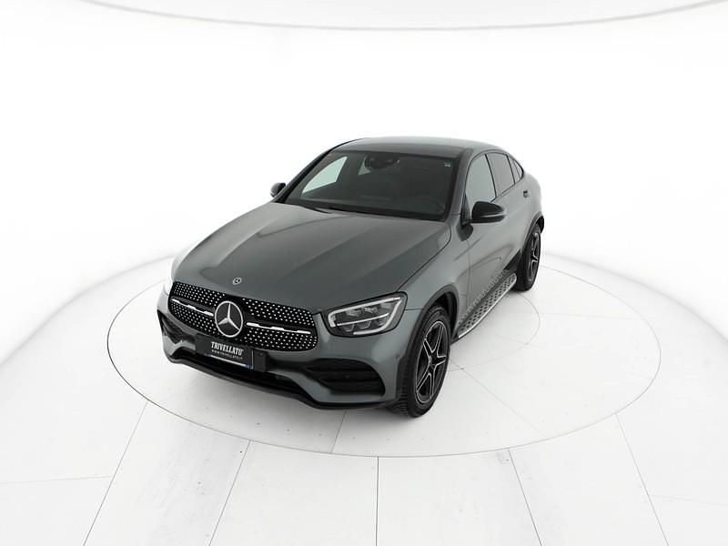 Grigio Usata 2021 Mercedes GLC300 Premium Coupé | 45.200 € (Buon prezzo) - Immagine 1/4