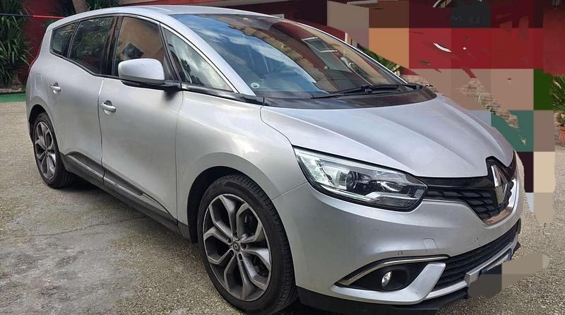 Usata Renault Grand Scénic IV 120 CV (88 kW) 2019 Argento Monovolume