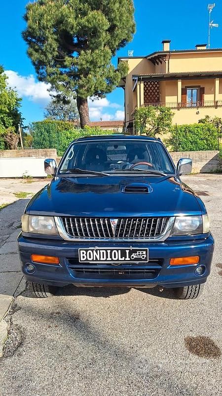 Usata Mitsubishi Pajero Sport 99 CV (72 kW) 1999 Blu SUV