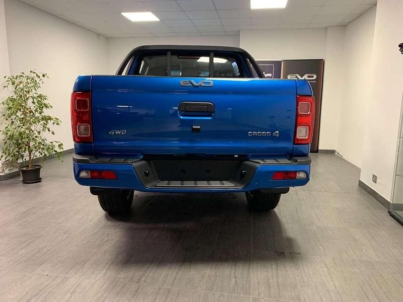 Nuova EVO Cross 4 136 CV (100 kW) 2026 Blu Pick-up