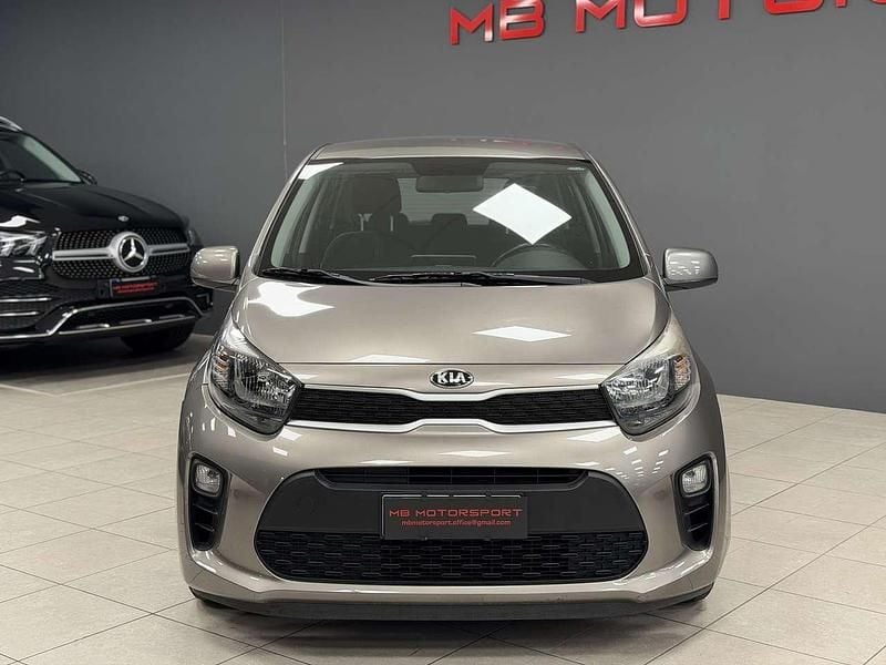 Usata Kia Picanto X-Line 65 CV (47 kW) 2021 Grigio Utilitaria