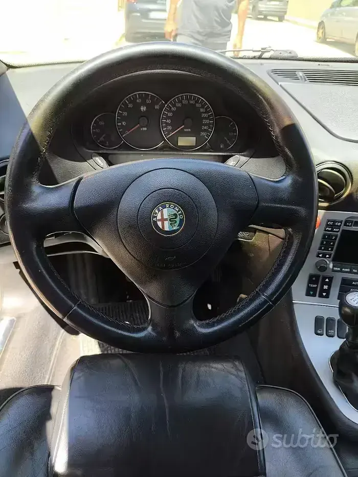 Usata Alfa Romeo 166 175 CV (128 kW) 2005 Grigio Berlina