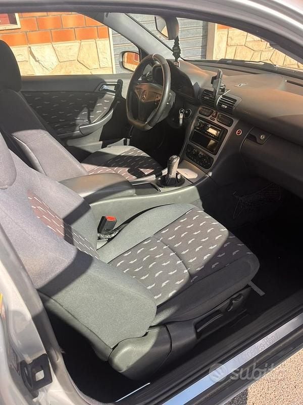 Usata Mercedes C180 2002 Grigio Coupé
