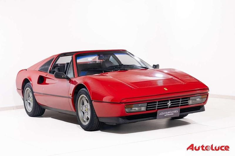 Usata Ferrari 328 271 CV (199 kW) 1986 Rosso corsa Cabrio