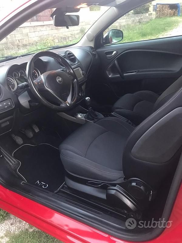 Usata Alfa Romeo MiTo 95 CV (69 kW) 2016 Rosso Utilitaria