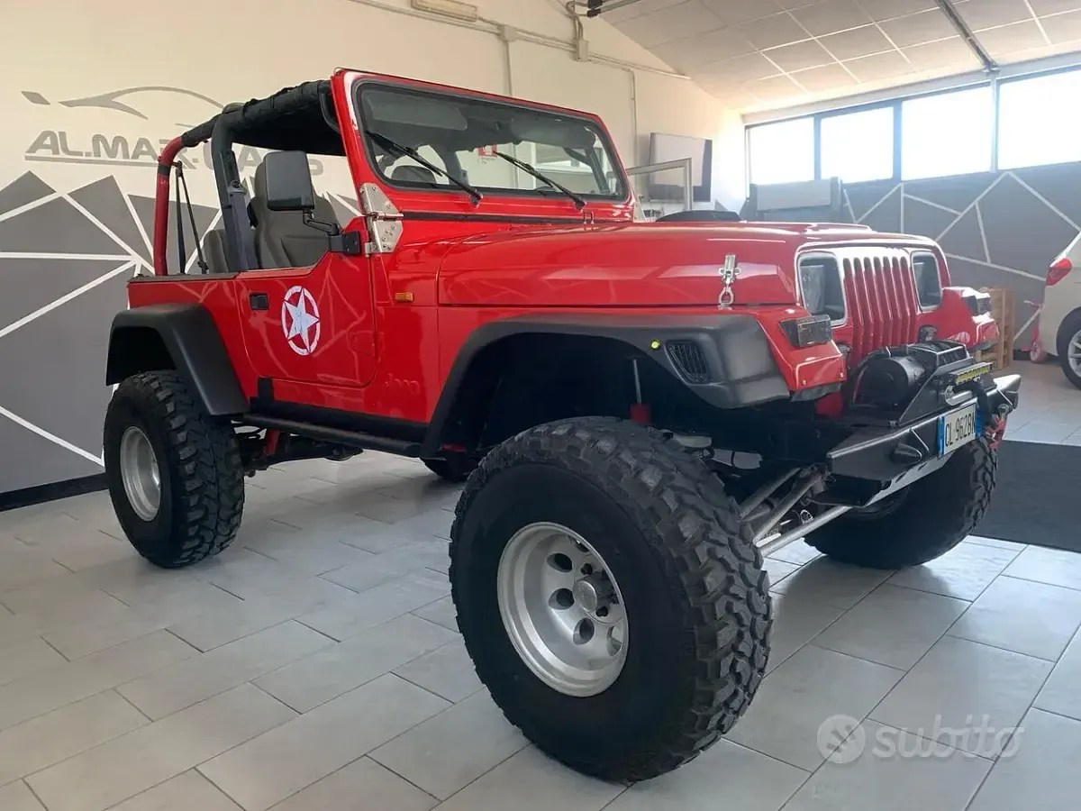 Usata Jeep Wrangler 121 CV (88 kW) 2004 Rosso SUV