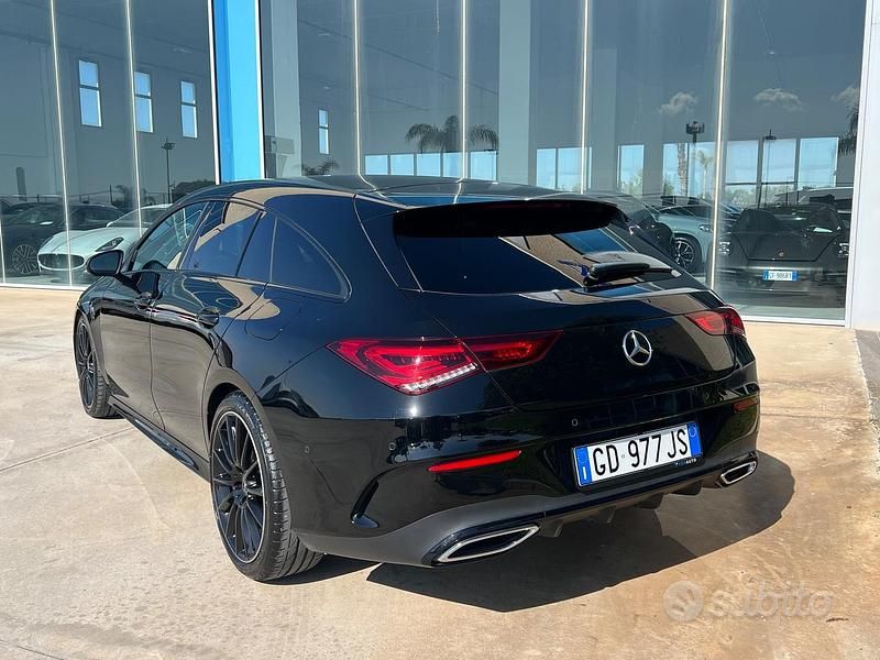Usata Mercedes CLA220 Shooting Brake Premium 190 CV (139 kW) 2021 Nero Station wagon