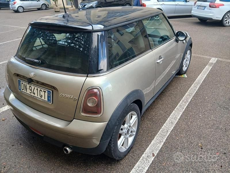 Usata Mini Cooper 109 CV (80 kW) 2008 Utilitaria