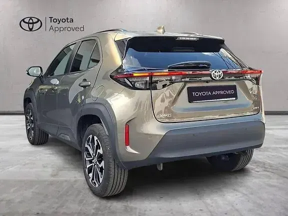 Usata Toyota Yaris Hybrid Trend 2024 Grigio Pick-up