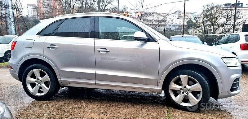 Usata Audi Q3 Business 150 CV (110 kW) 2016 Grigio SUV