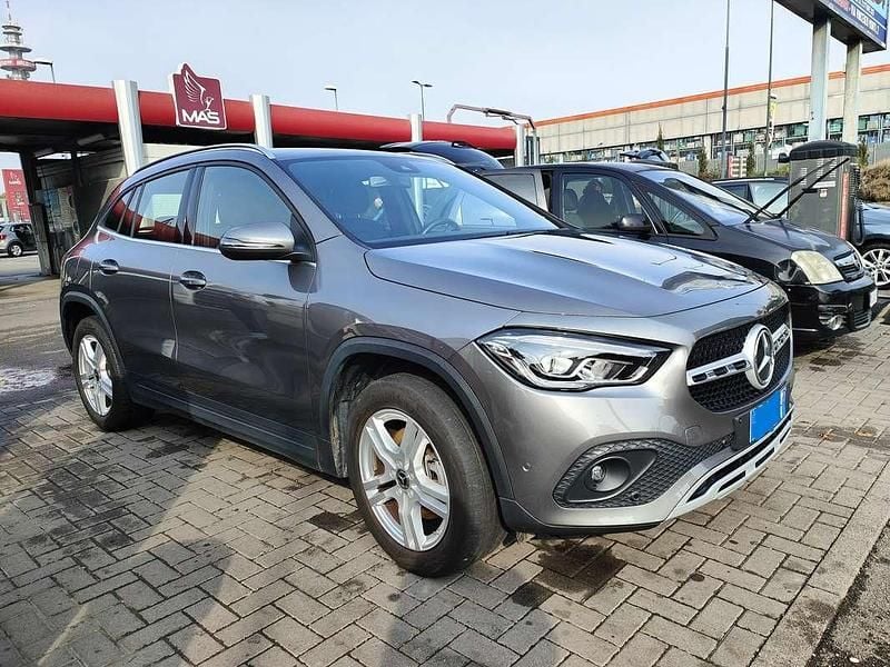 Usata Mercedes GLA250 Business 160 CV (117 kW) 2023 SUV