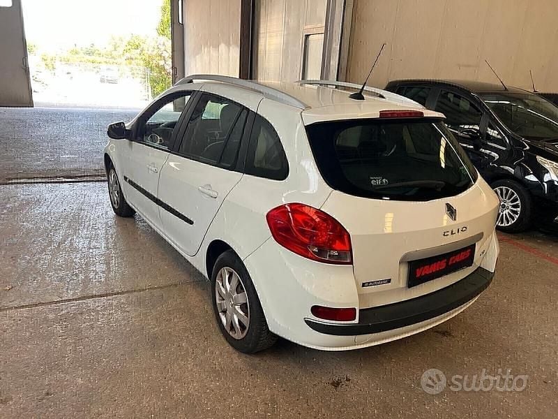 Usata Renault Clio IV 90 CV (66 kW) 2012 Bianco Berlina