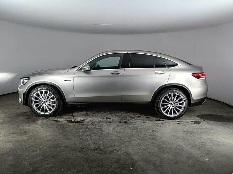 Usata Mercedes GLC300 Premium 245 CV (180 kW) 2022 Argento mojave metallizzato ; Coupé
