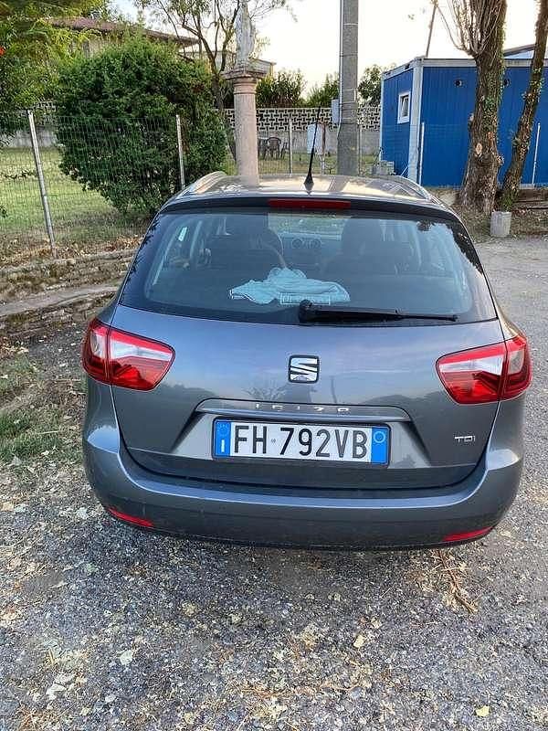 Usata Seat Ibiza ST CONNECT 90 CV (66 kW) 2017 Grigio Station wagon