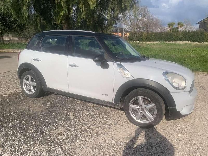 Usata Mini Cooper D Countryman 111 CV (81 kW) 2010 Bianco SUV