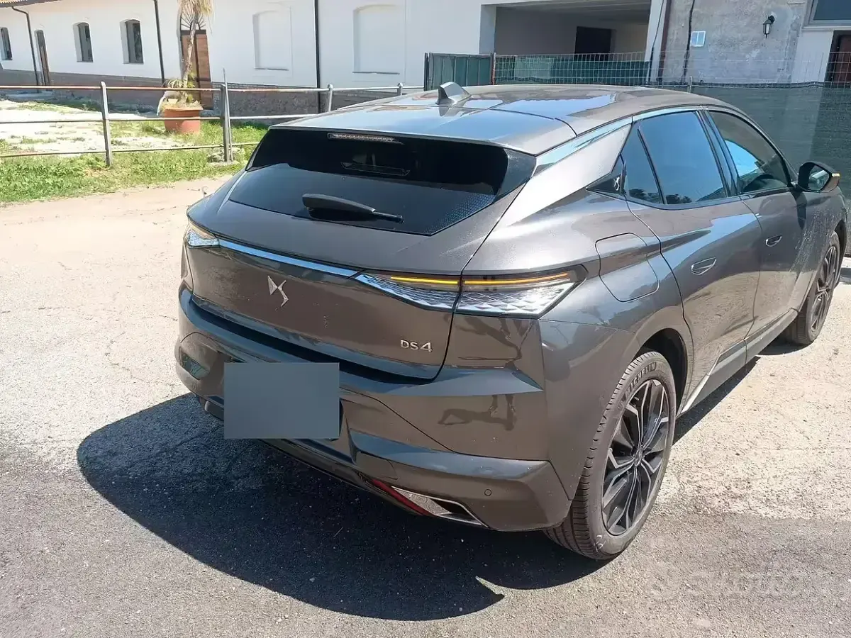 Brugt DS Automobiles DS4 Opera 131 HK (96 kW) 2024 Grå SUV