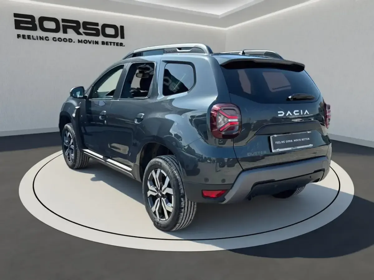 Usata Dacia Duster Journey 101 CV (74 kW) 2023 Grigio medio SUV
