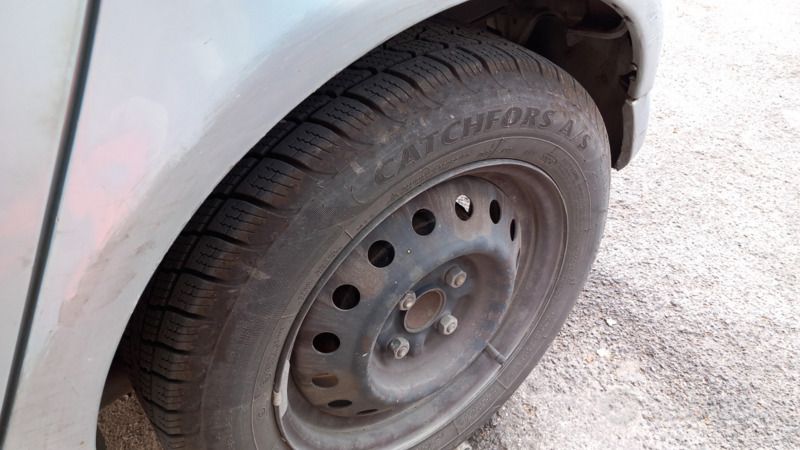 Usata Toyota Yaris 2005 Blu Berlina