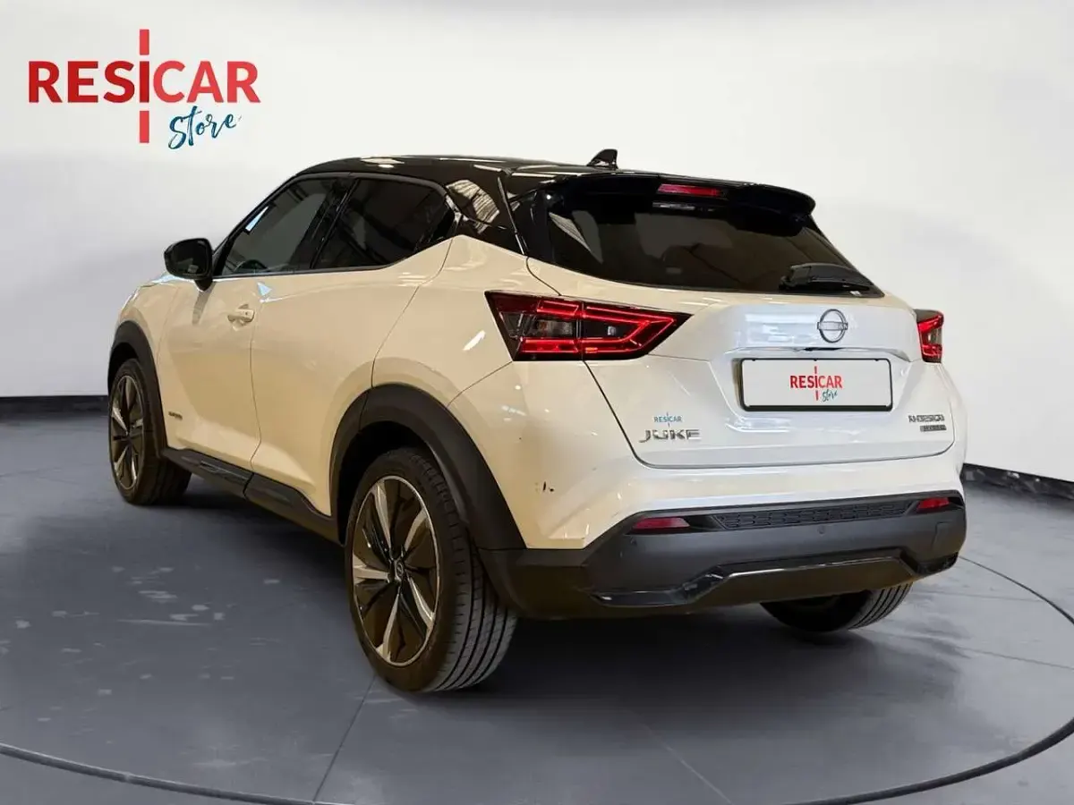 Usata Nissan Juke 94 CV (69 kW) 2022 White pearl brilliant SUV
