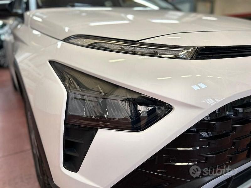 Usata Hyundai Bayon 100 CV (73 kW) 2021 Bianco SUV