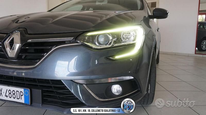 Usata Renault Mégane IV Business 115 CV (84 kW) 2019 Grigio Berlina
