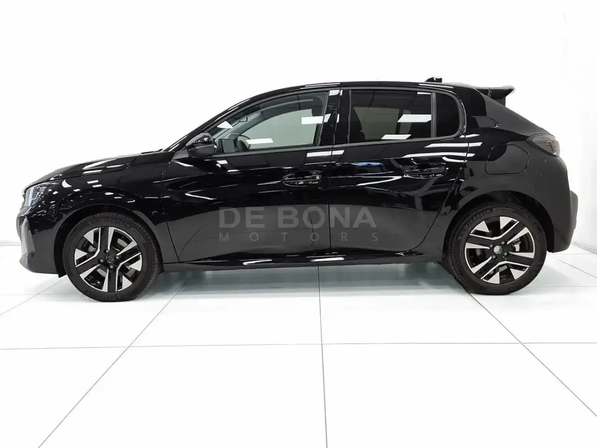 Nuova Peugeot 208 Allure 110 CV (80 kW) 2025 Nero Utilitaria