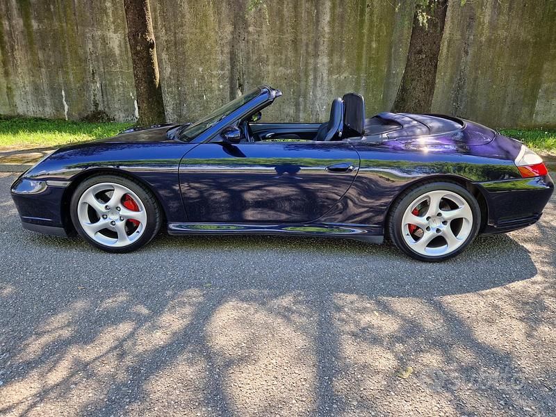 Usata Porsche 996 320 CV (235 kW) 2004 Blu Cabrio