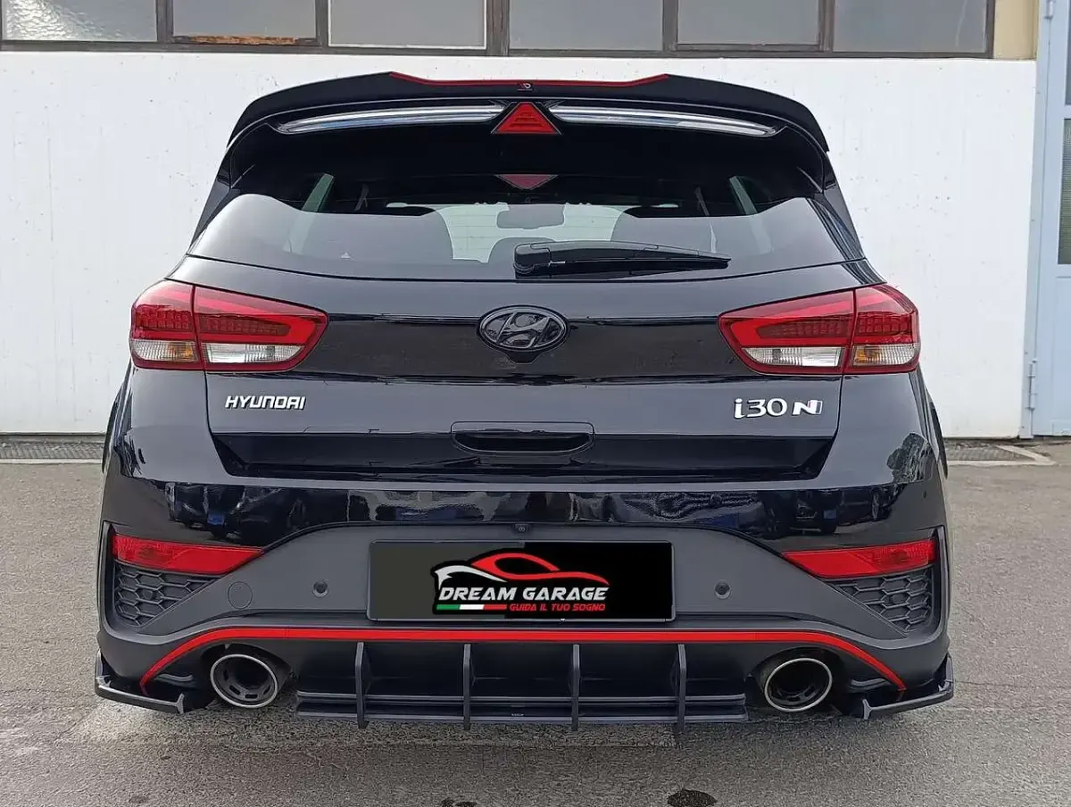Usata Hyundai i30 N Performance 280 CV (205 kW) 2024 Nero Berlina