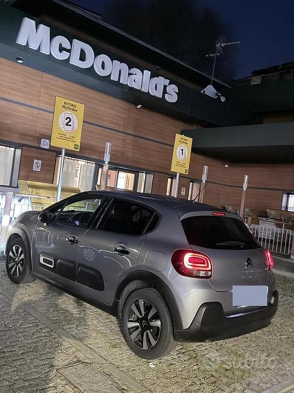 Usata Citroën C3 83 CV (61 kW) 2023 Grigio Utilitaria