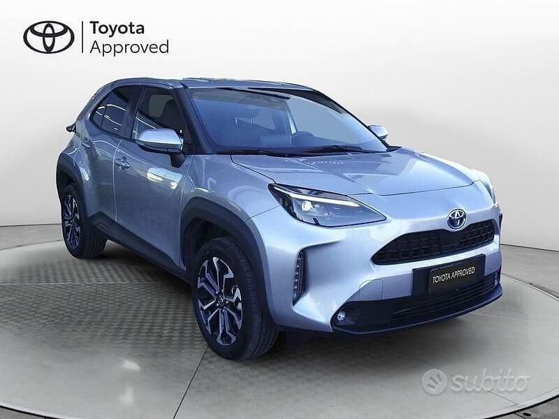 Gebraucht Toyota Yaris Cross Trend 2021 Grau SUV