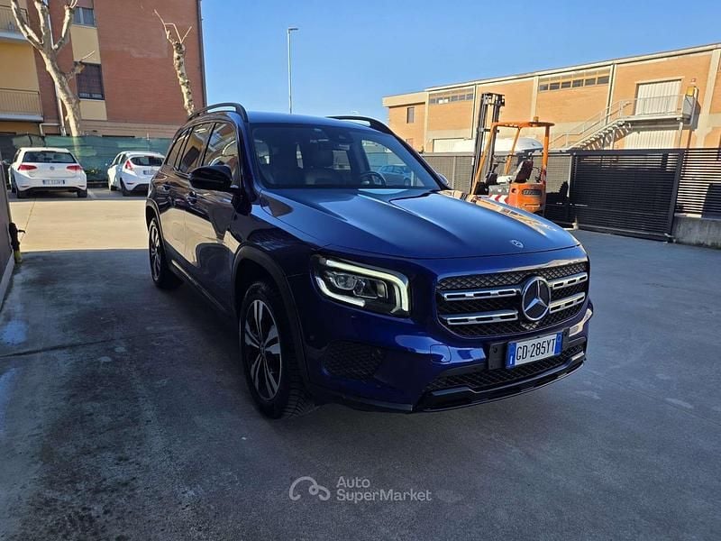 Usata Mercedes GLB180 AMG 116 CV (85 kW) 2021 Blu/azzurro SUV