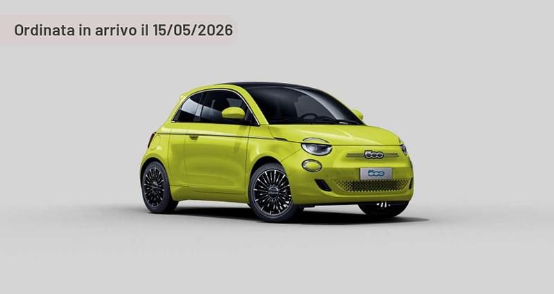 Nuova Fiat 500e La Prima 42 kW (58 CV) 2026 Argento Utilitaria