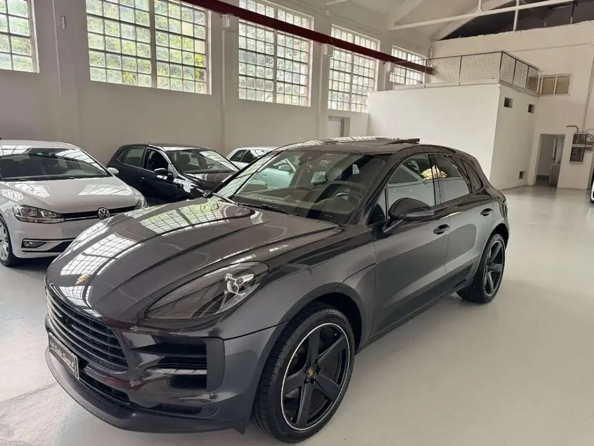 Usata Porsche Macan 245 CV (180 kW) 2019 Grigio SUV