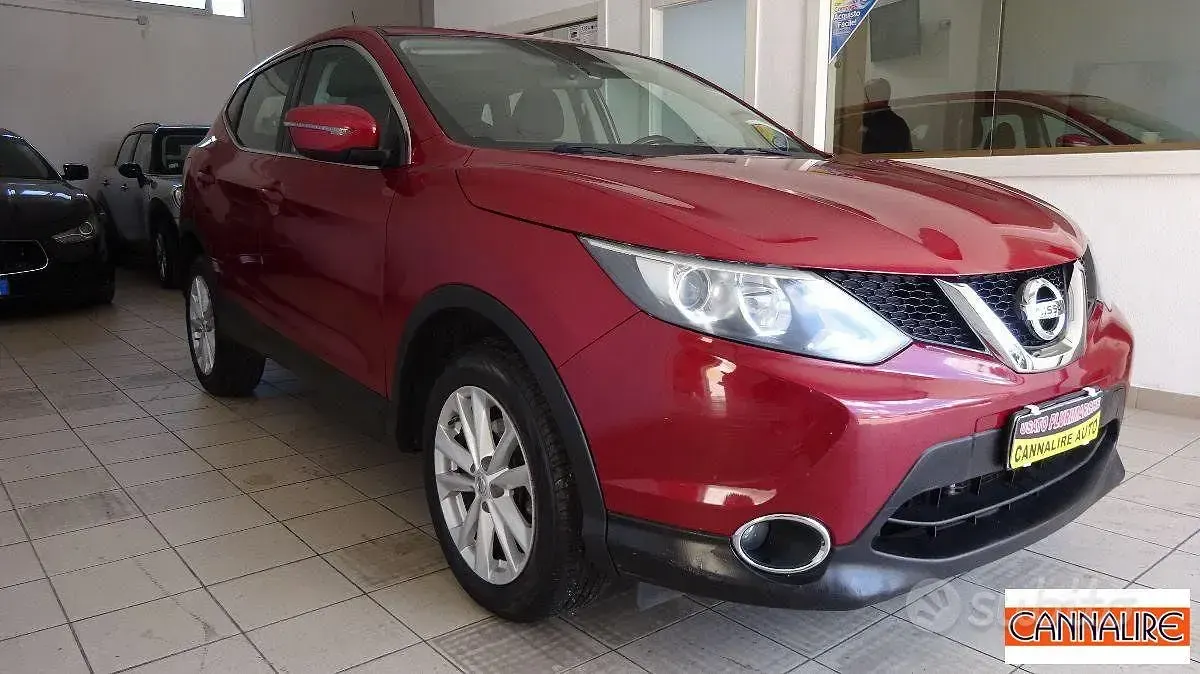 Usata Nissan Qashqai Acenta 129 CV (94 kW) 2016 SUV