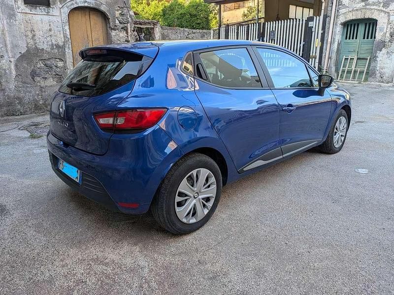 Usata Renault Clio IV 75 CV (55 kW) 2018 Berlina