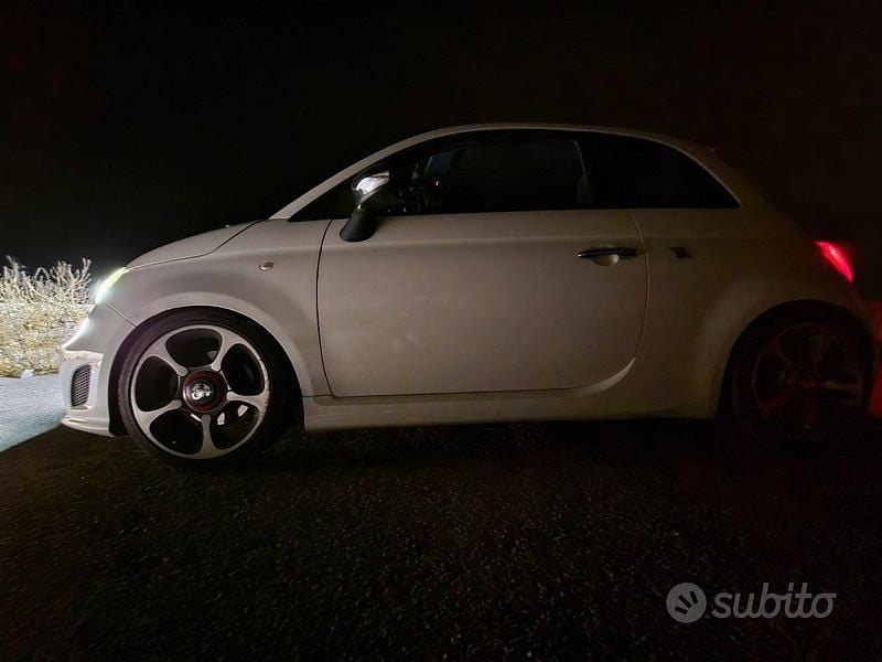 Usata Abarth 500C 135 CV (99 kW) 2010 Bianco Cabrio