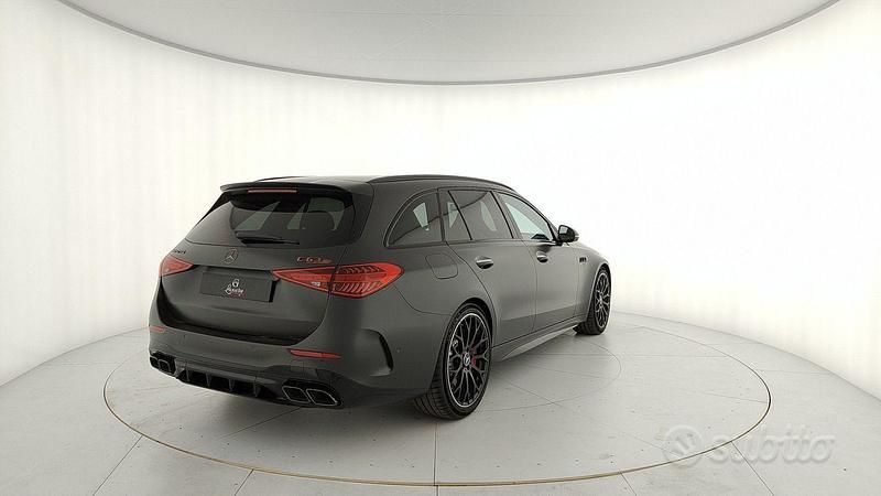 Usata Mercedes S63 AMG Premium 476 CV (350 kW) 2024 Grigio Station wagon