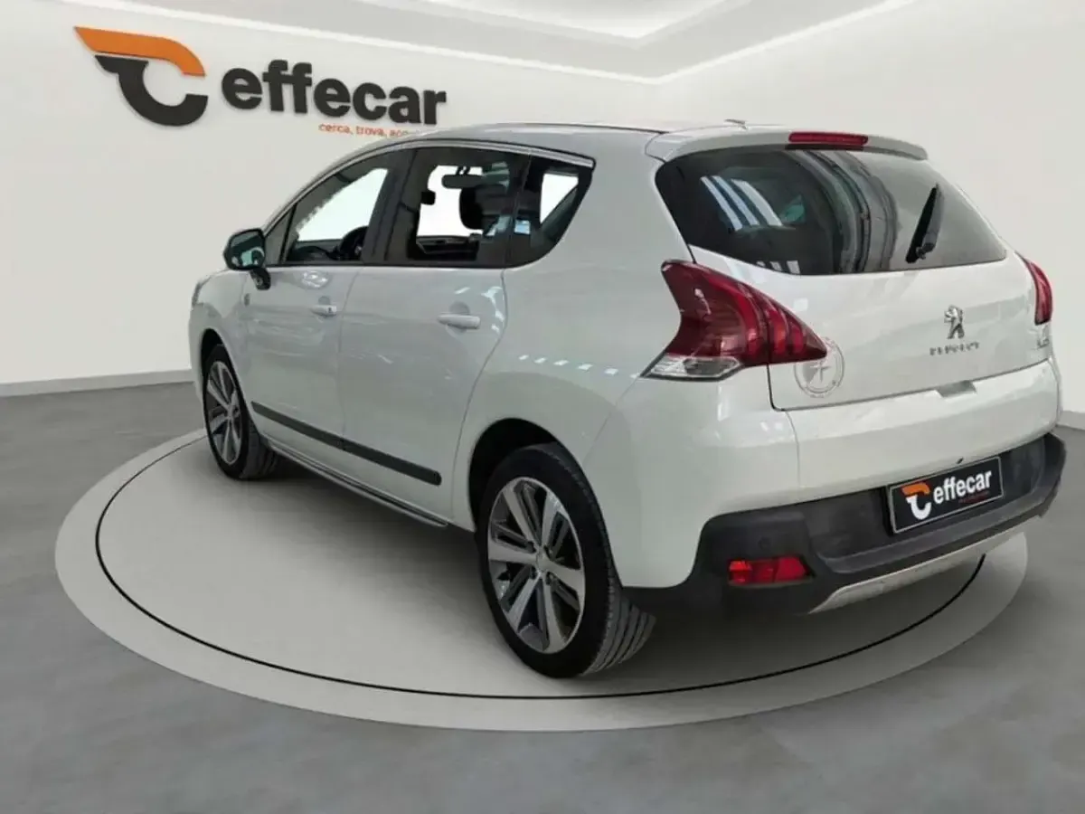 Usata Peugeot 3008 Crossway 120 CV (88 kW) 2016 Bianco SUV