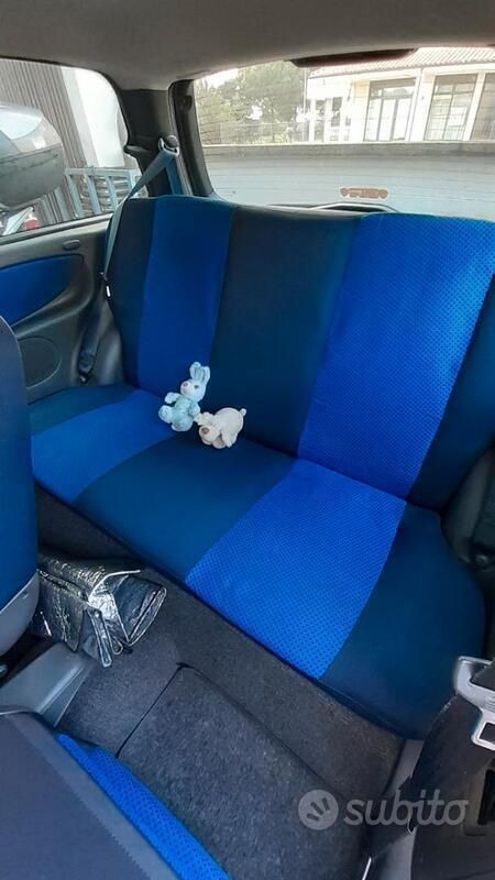 Gebraucht Lancia Ypsilon 54 PS (39 kW) 2002 Blau Kleinwagen