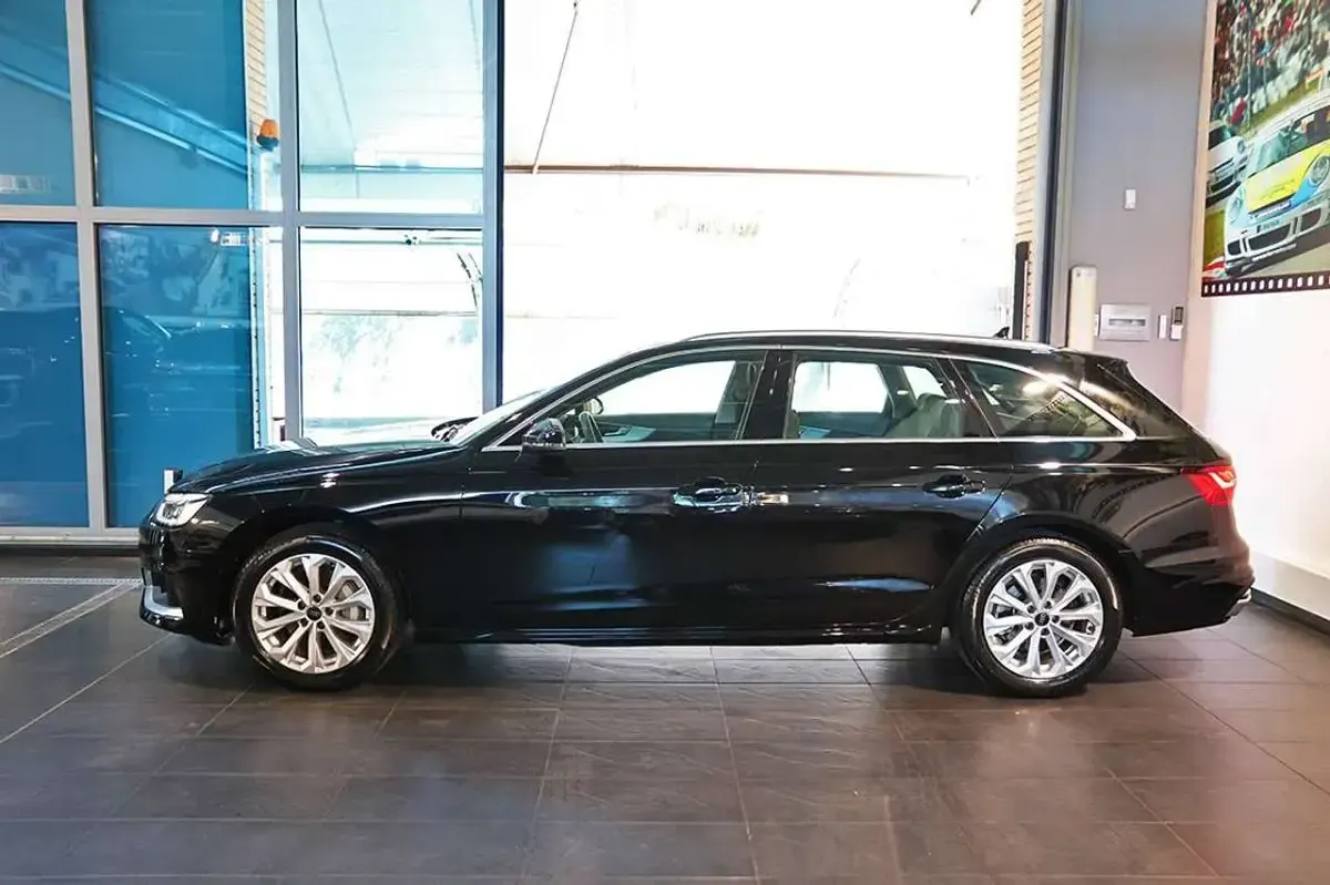 Usata Audi A4 Advanced Plus 204 CV (150 kW) 2024 Nero Station wagon