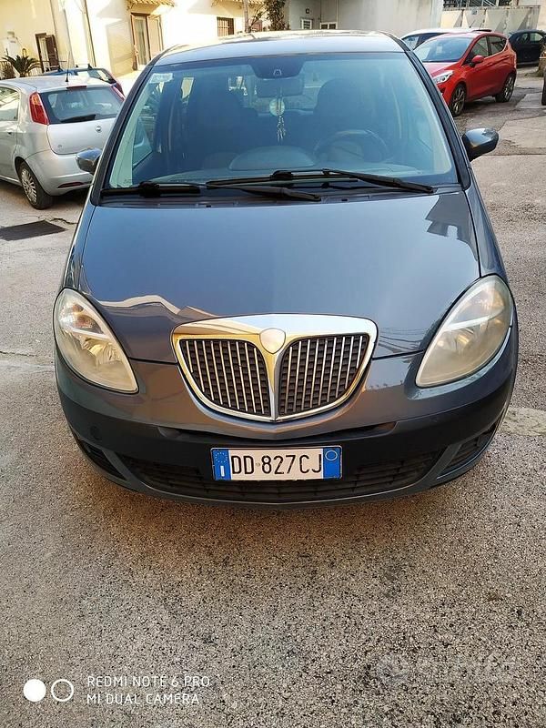 Usata Lancia Musa 2006 Blu Monovolume