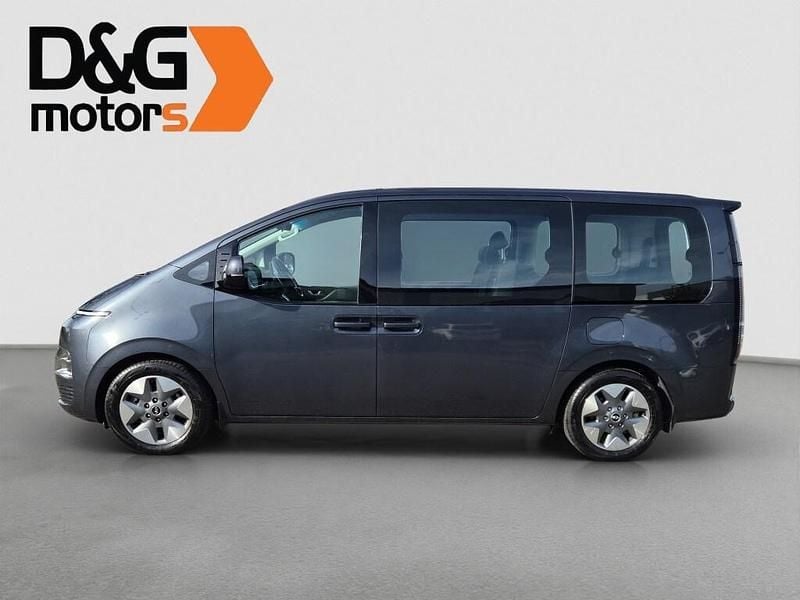 Usata Hyundai Staria 177 CV (130 kW) 2023 Graphite gray Monovolume